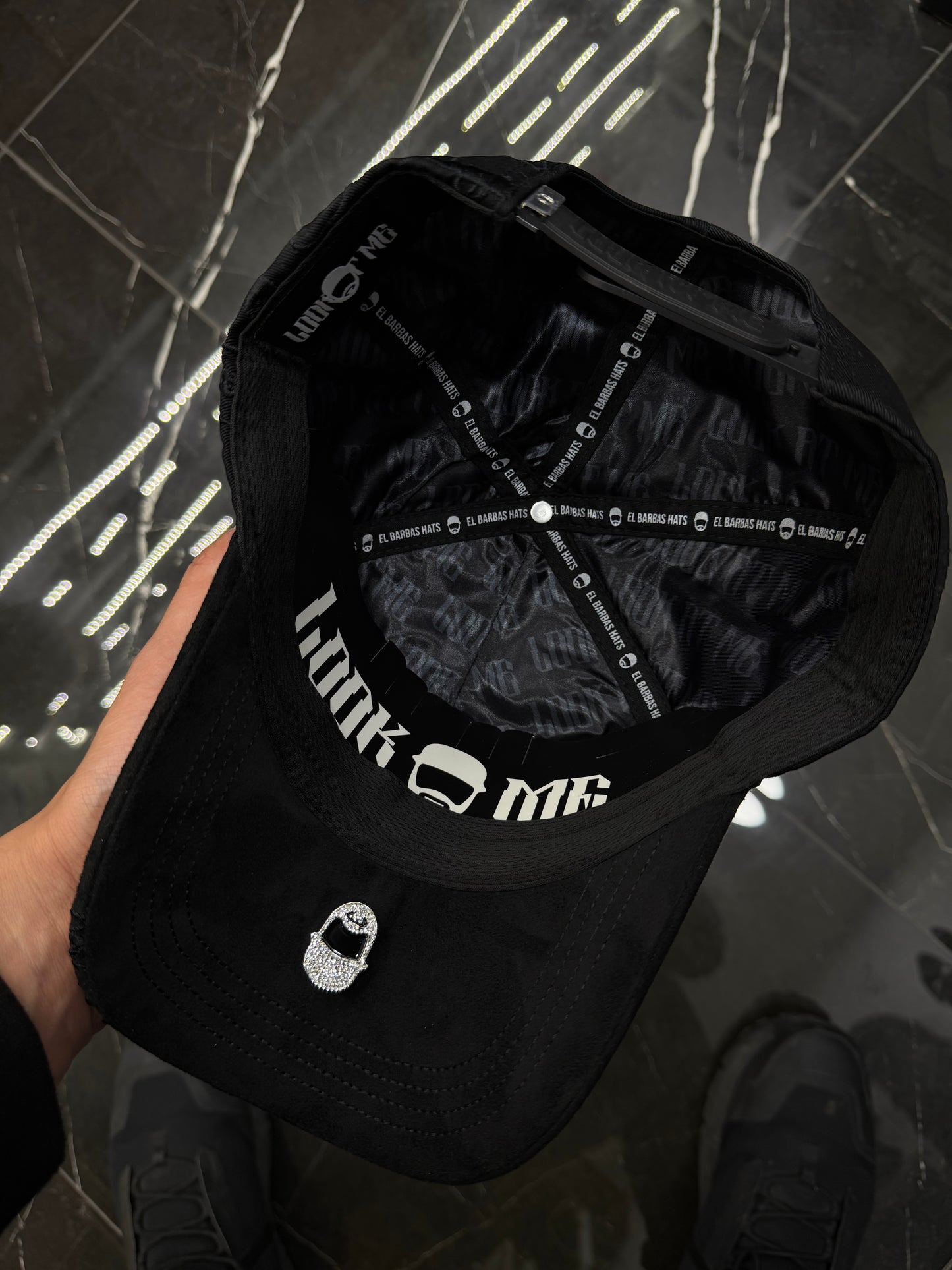 Barbas hats B Grafiti