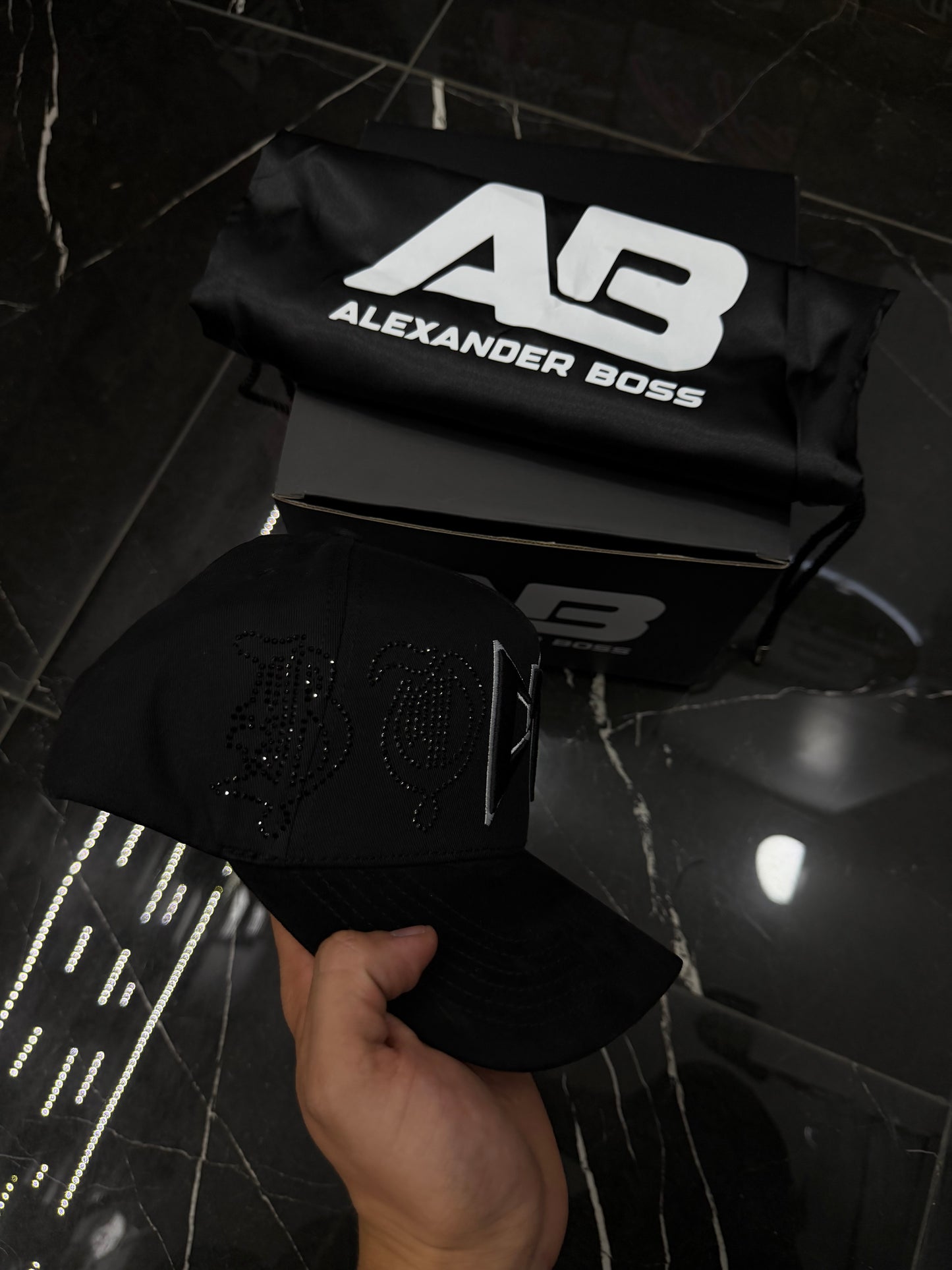 Alexander boss Ct red