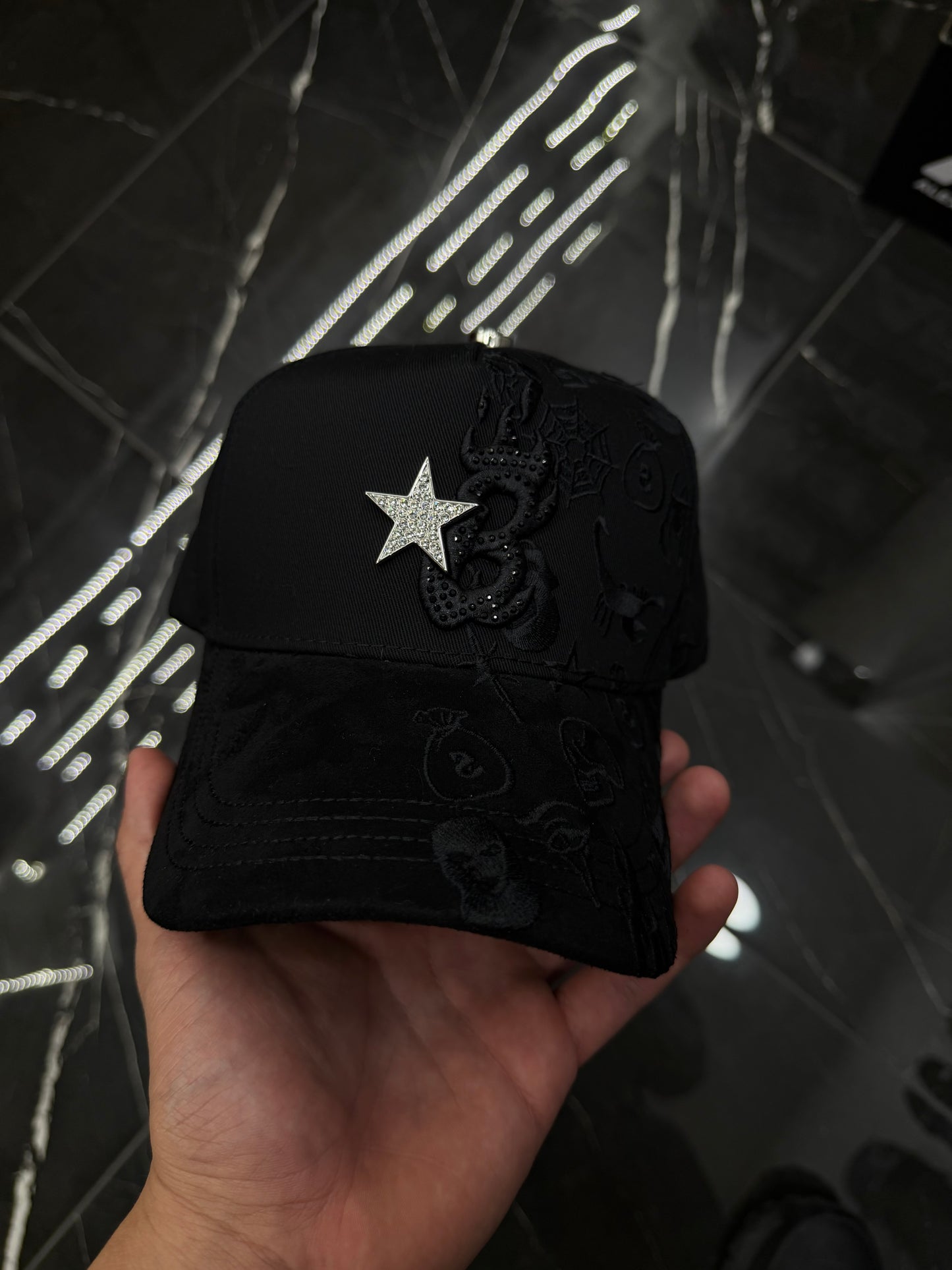 Barbas hats B Grafiti