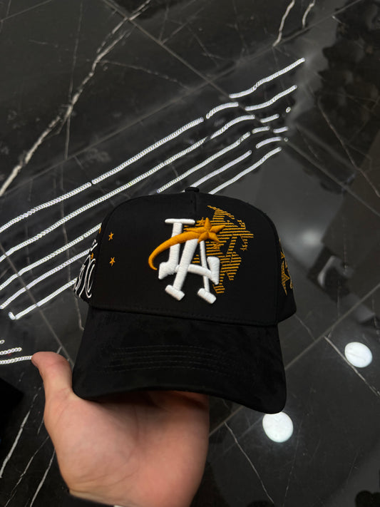 31 Hats Mago amarilla