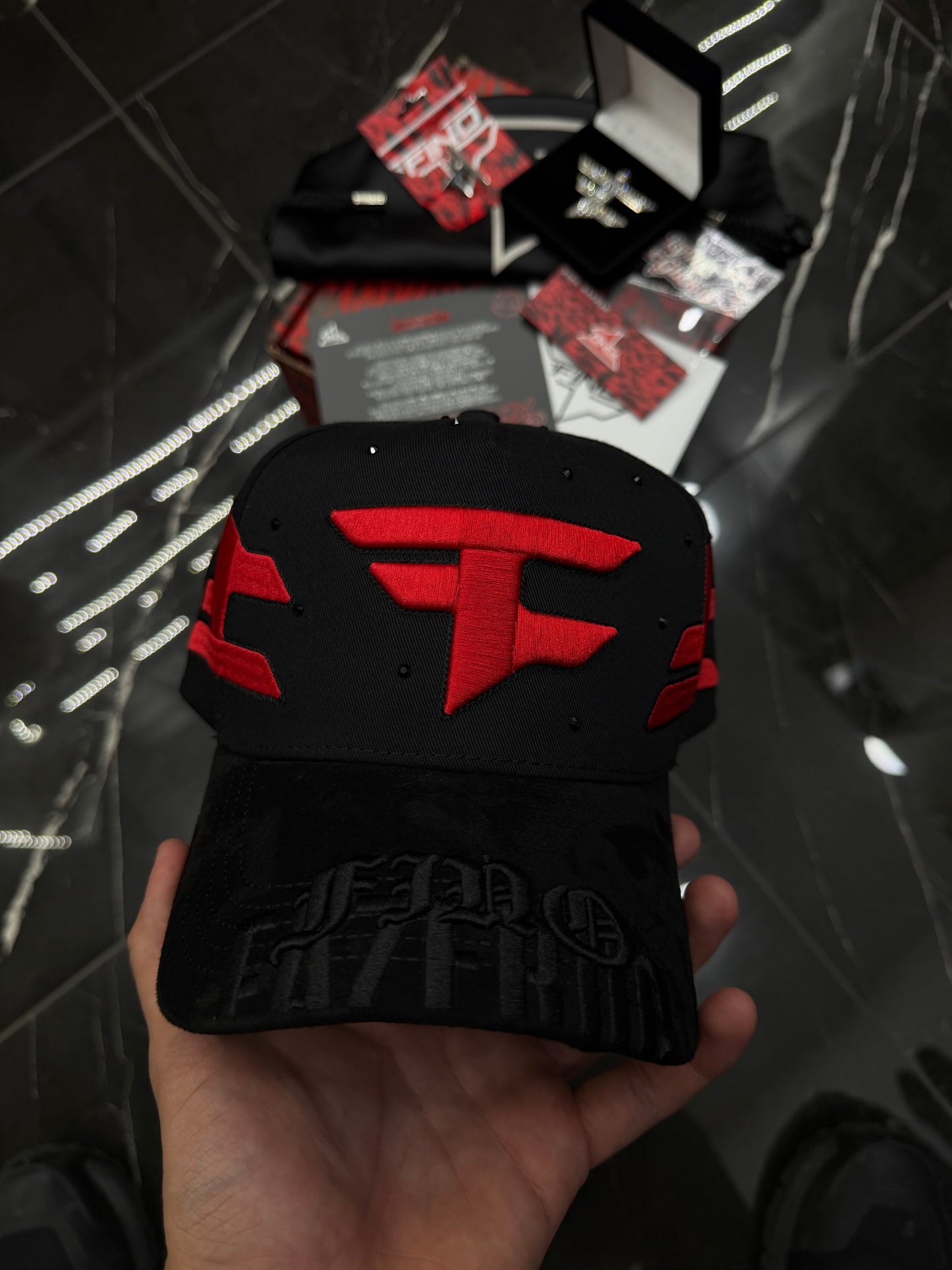 Fino x faze up