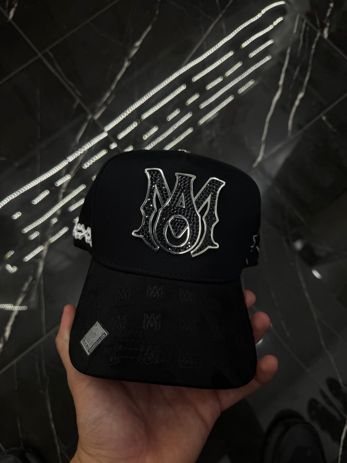 Amiri Bigg Boss metal