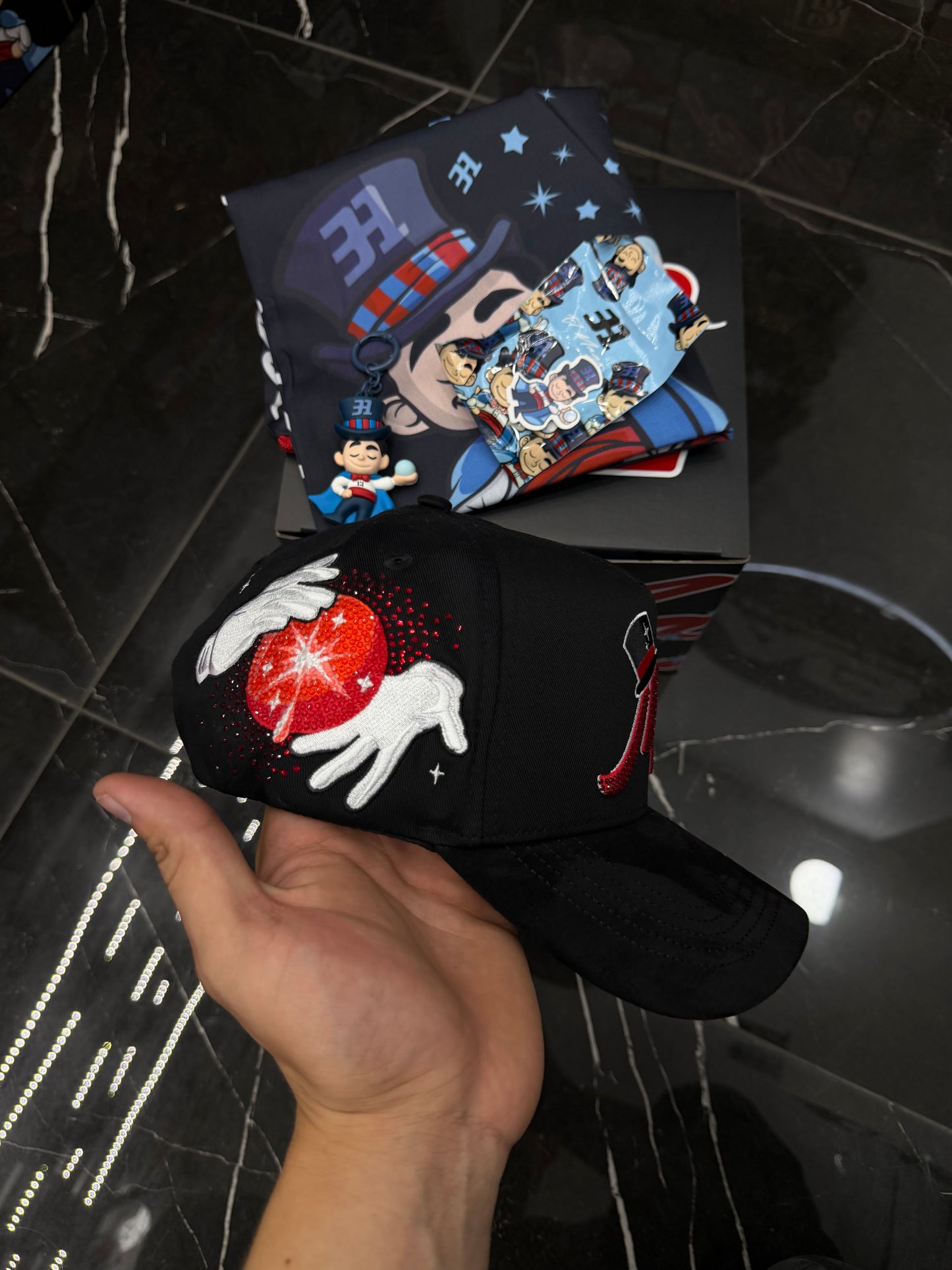 31 Hats mago rojo