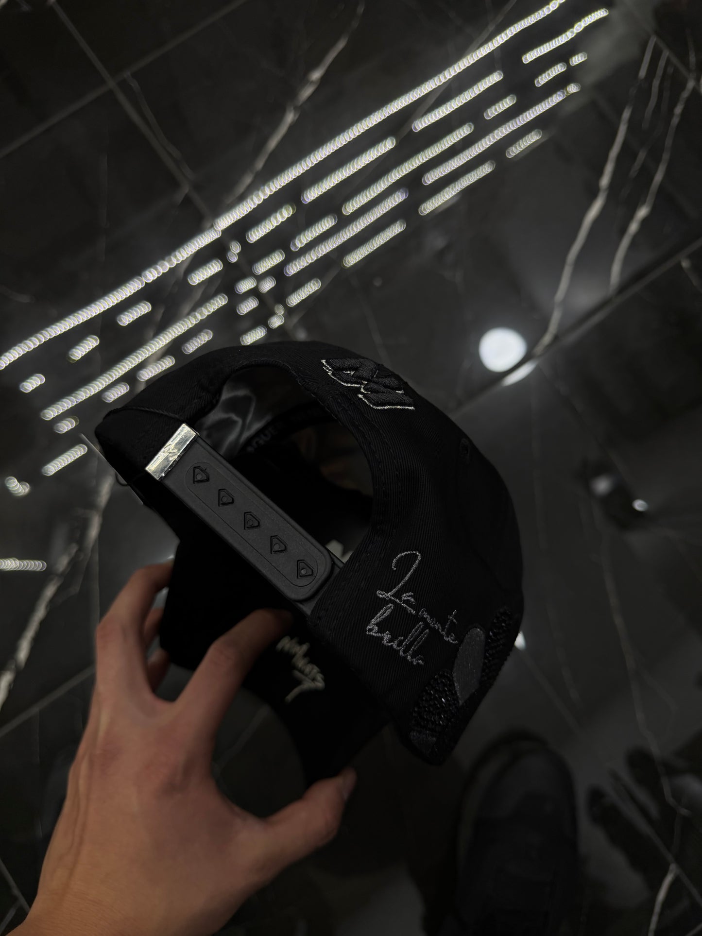 Nenes malos x Angel Almaguer