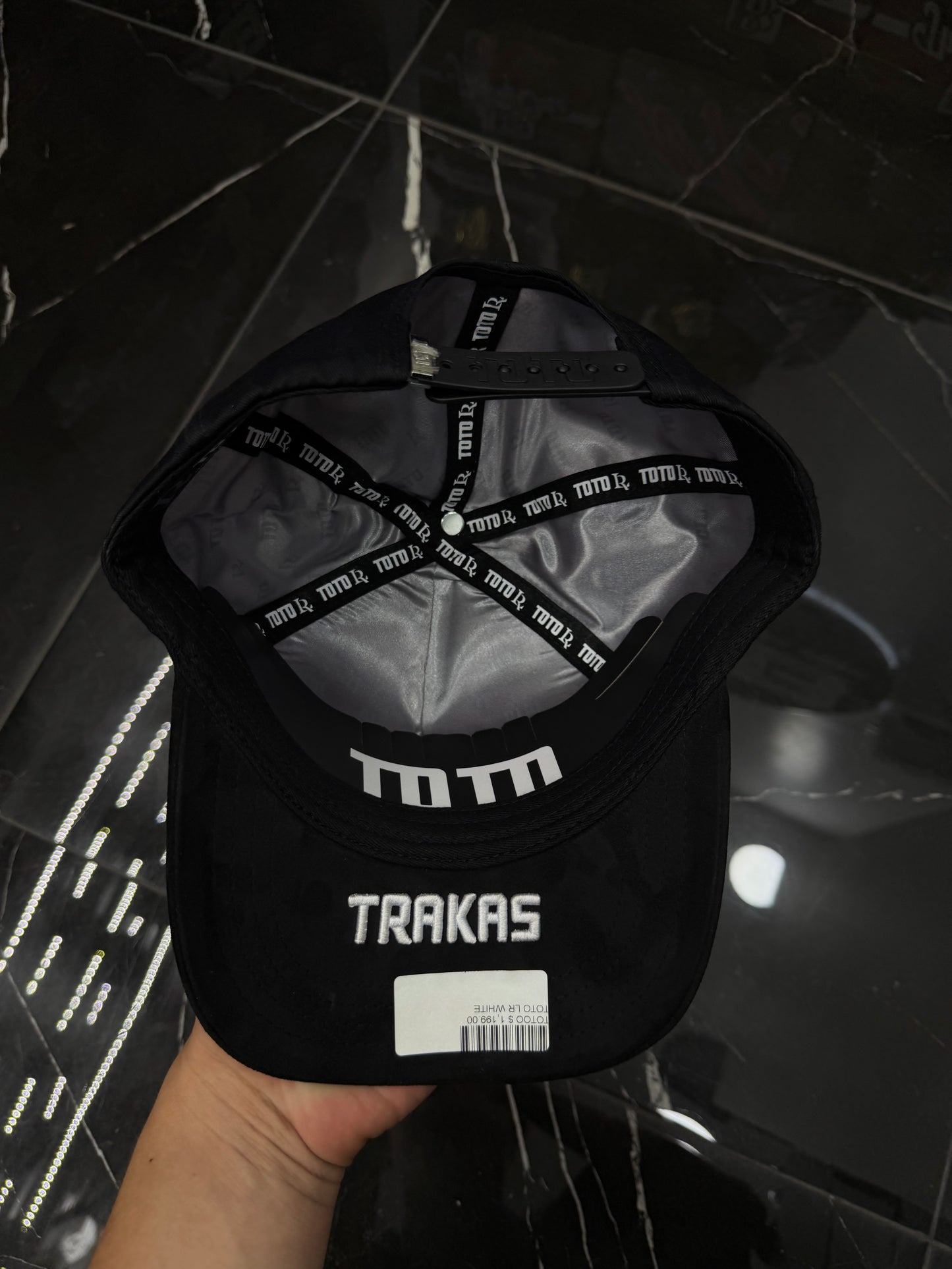 Toto hats x LR white