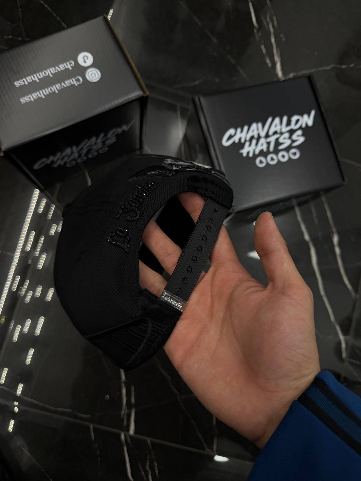 Chavalon hats Tía Juana